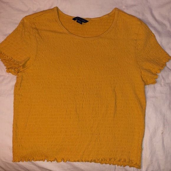 American Eagle Outfitters Tops - American Eagle Cropped Tee